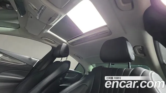 Mercedes-Benz CLS-Class 2019 thumb 10