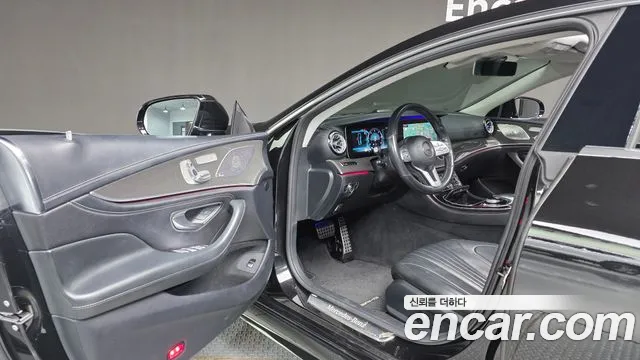 Mercedes-Benz CLS-Class 2019 thumb 12