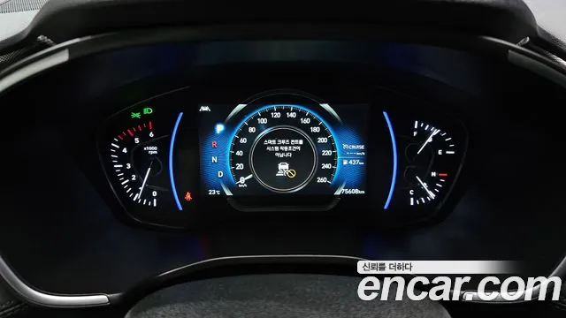 Hyundai Santa Fe 2018 thumb 8