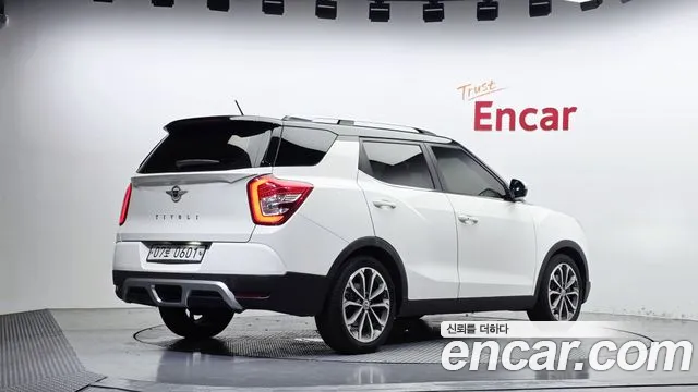 KG_Mobility_Ssangyong TIBOLI 2016 thumb 2