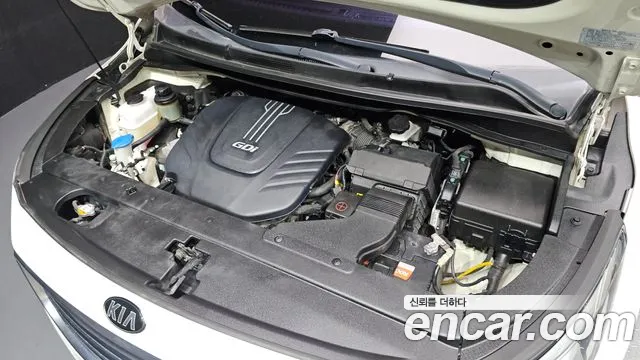 Kia Carnival 2017 thumb 6