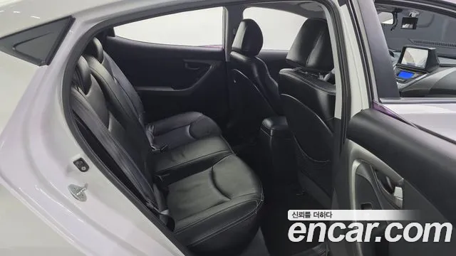 Hyundai Avante 2012 thumb 11