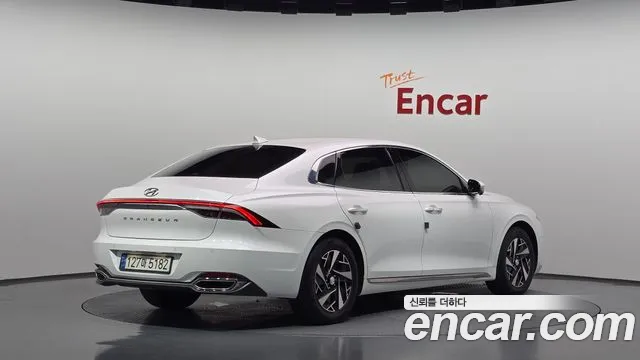 Hyundai Grandeur 2022 thumb 2