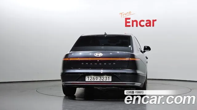 Hyundai Grandeur 2023 thumb 4