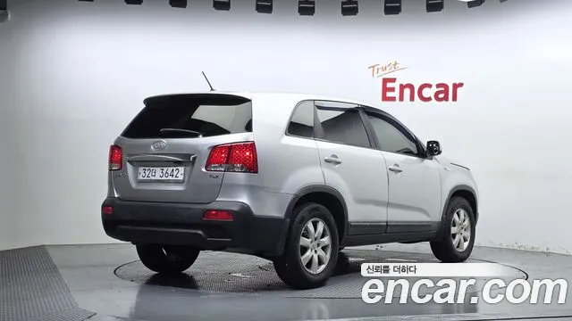 Kia Sorento 2010 thumb 2