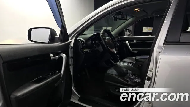 Kia Sorento 2010 thumb 10