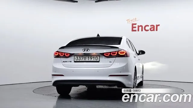 Hyundai Avante 2018 thumb 3