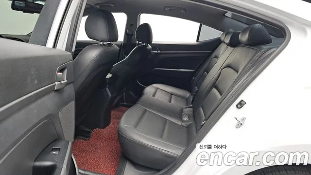 Hyundai Avante 2018 thumb 11