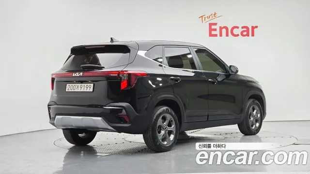 Kia Seltos 2024 thumb 2