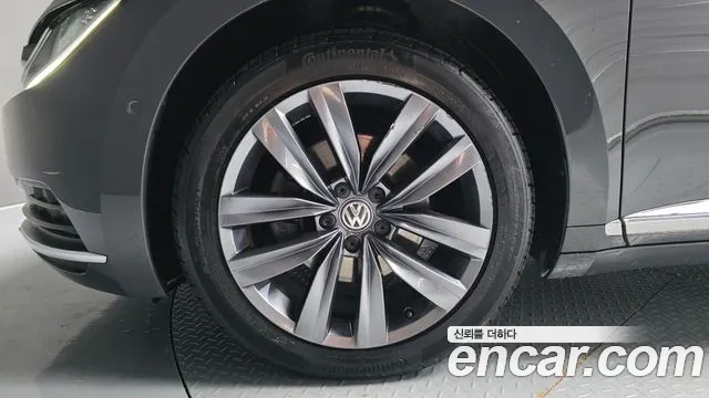 Volkswagen Arteon 2020 thumb 5