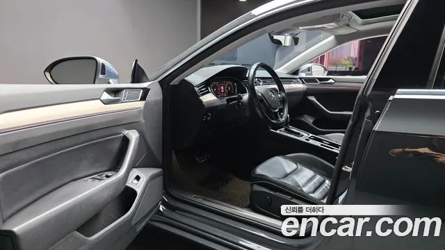 Volkswagen Arteon 2020 thumb 10
