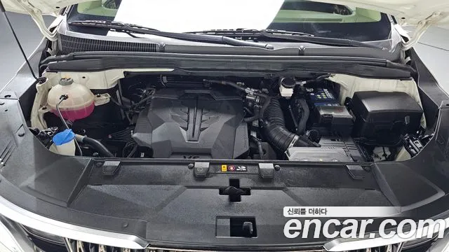 Kia Carnival 2021 thumb 5