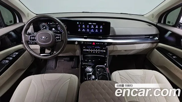 Kia Carnival 2021 thumb 6