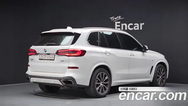 BMW X5 2020 thumb 2