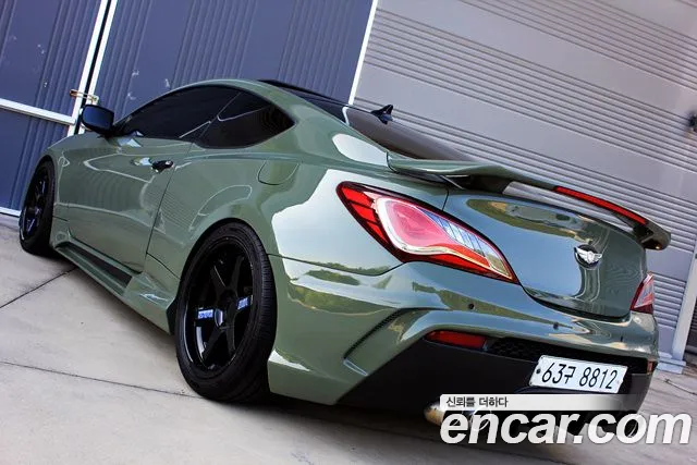 Hyundai Genesis 2009 thumb 2