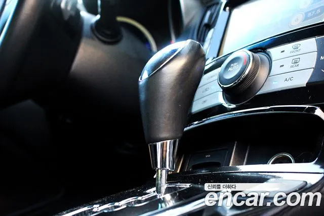 Hyundai Genesis 2009 thumb 9