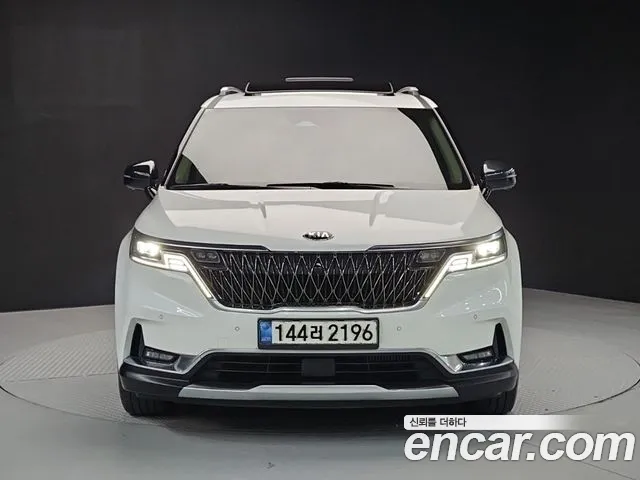 Kia Carnival 2020 thumb 2