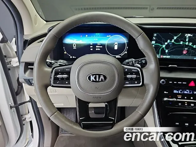 Kia Carnival 2020 thumb 9