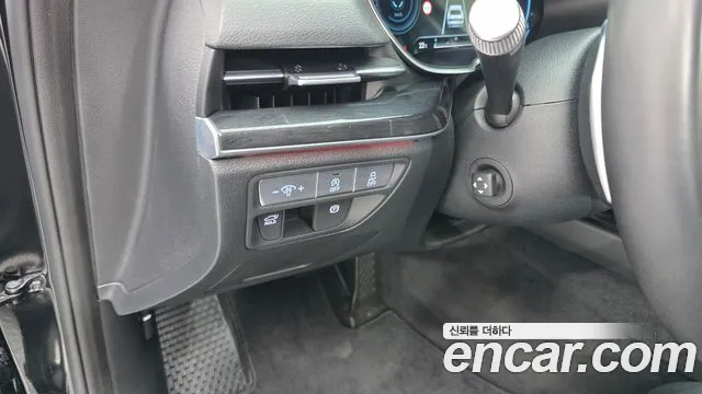 Genesis G80 2022 thumb 12