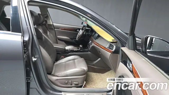 Kia K7 2017 thumb 10