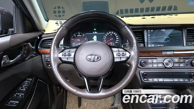 Kia K7 2017 thumb 12