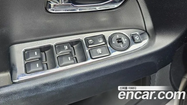 Kia Sportage 2013 thumb 9