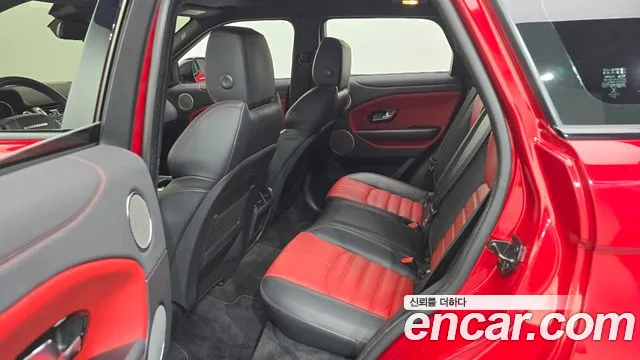 Land Rover Range Rover Evoque 2019 thumb 11