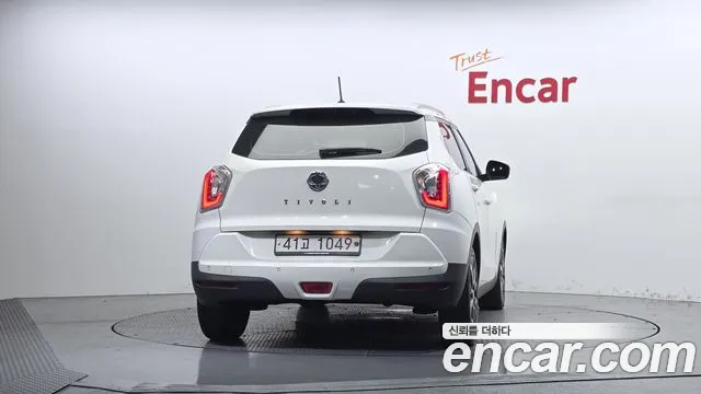 KG_Mobility_Ssangyong TIBOLI 2015 thumb 4