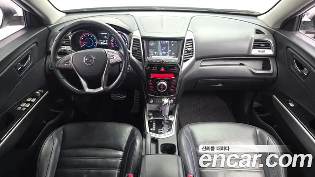 KG_Mobility_Ssangyong TIBOLI 2015 thumb 7