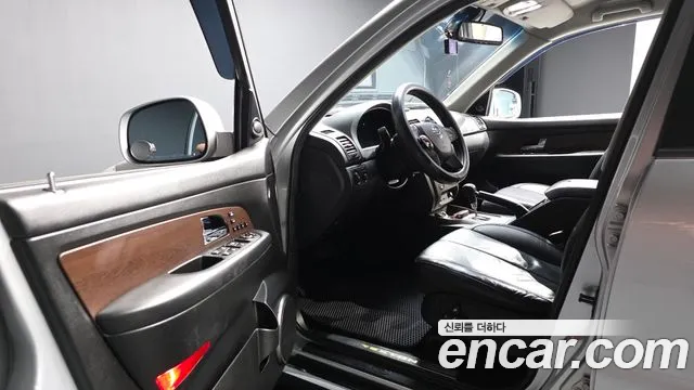 KG_Mobility_Ssangyong Rexton 2015 thumb 10