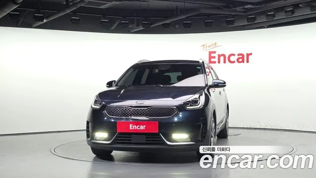 Kia Niro 2018 thumb 3