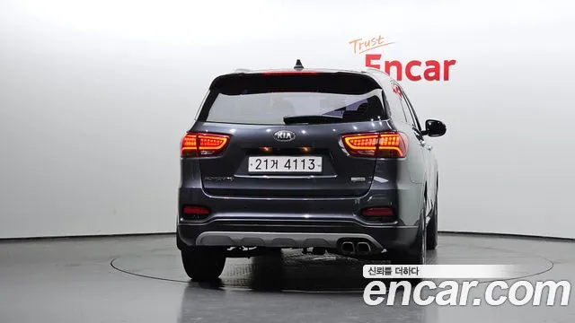 Kia Sorento 2018 thumb 4