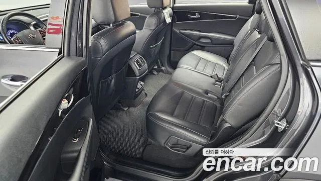 Kia Sorento 2018 thumb 11