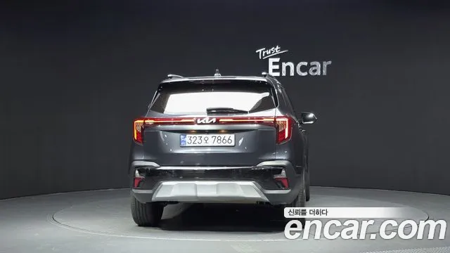Kia Seltos 2023 thumb 4