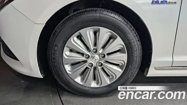 Hyundai Sonata 2015 thumb 5