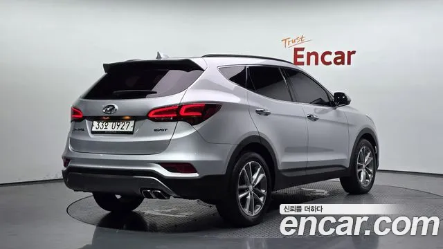 Hyundai Santa Fe 2016 thumb 2