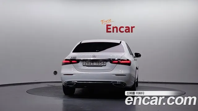 Mercedes-Benz E-Класс 2020 thumb 4