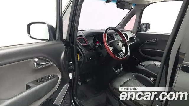 Kia Ray 2015 thumb 10