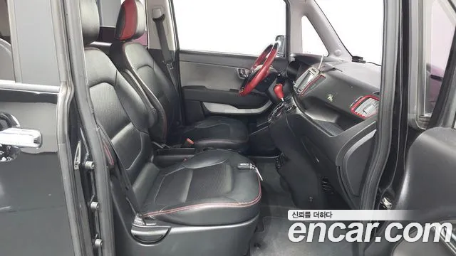 Kia Ray 2015 thumb 11