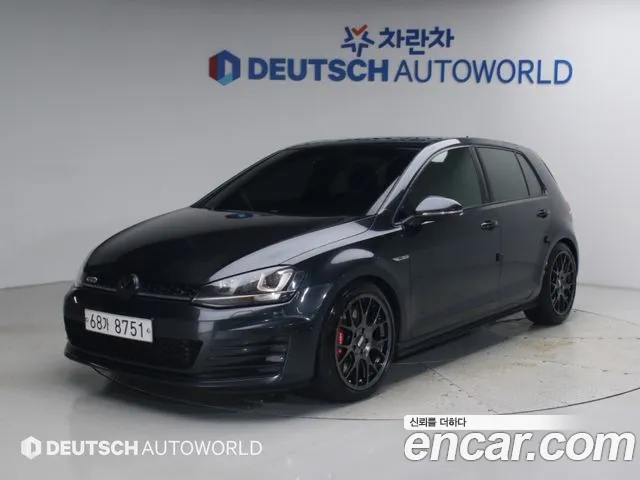 Volkswagen Golf Sportsvan 2015 thumb 12