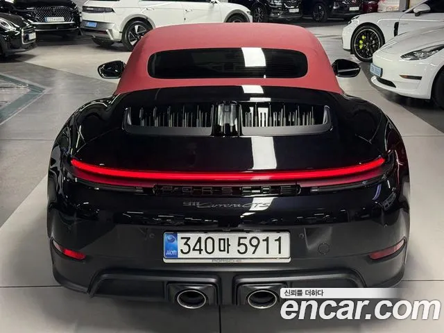 Porsche 911 2025 thumb 4
