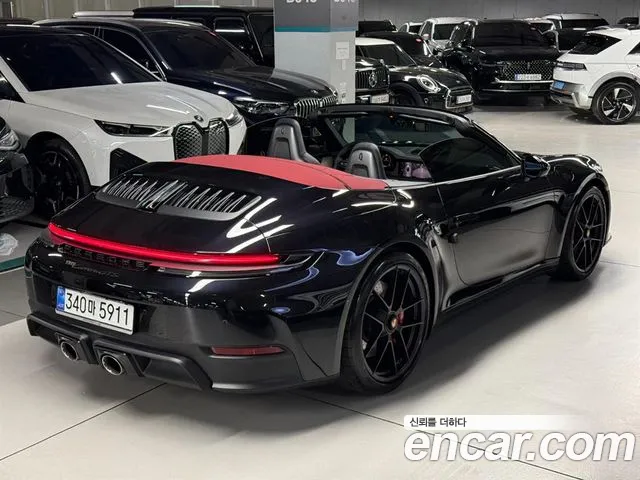 Porsche 911 2025 thumb 5