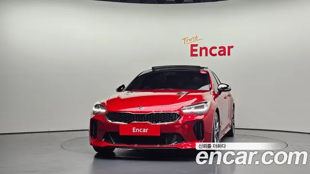 Kia Stinger 2018 thumb 3