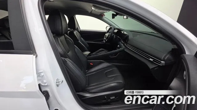 Hyundai Avante 2023 thumb 10