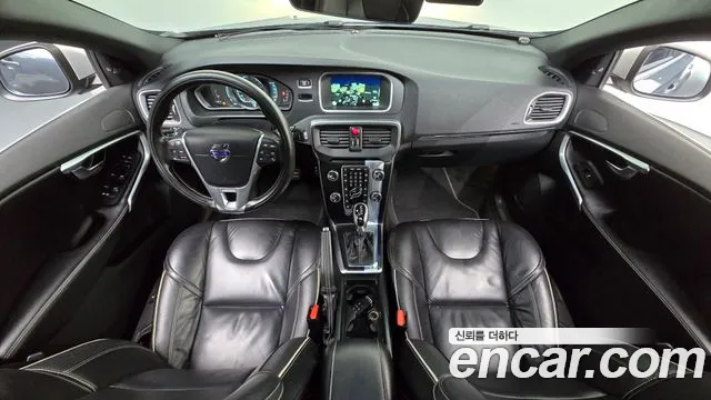 Volvo V40 2016 thumb 7