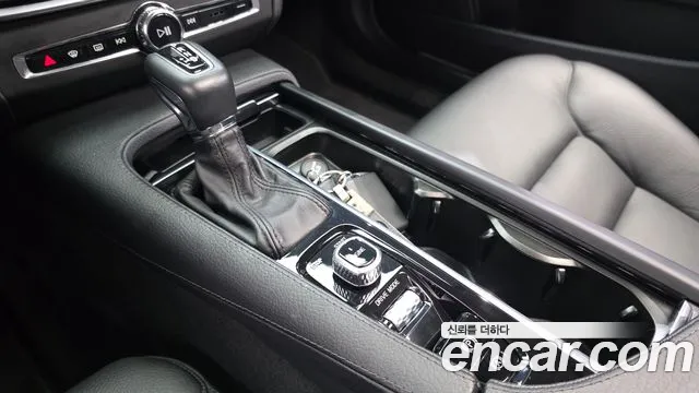 Volvo S90 2017 thumb 9
