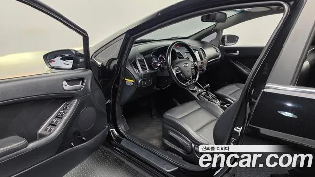 Kia K3 2017 thumb 10