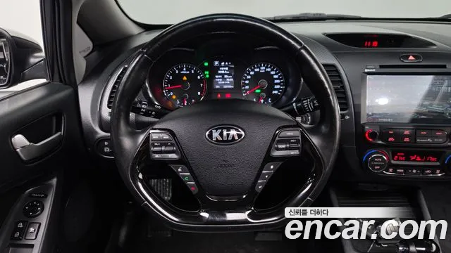 Kia K3 2017 thumb 12