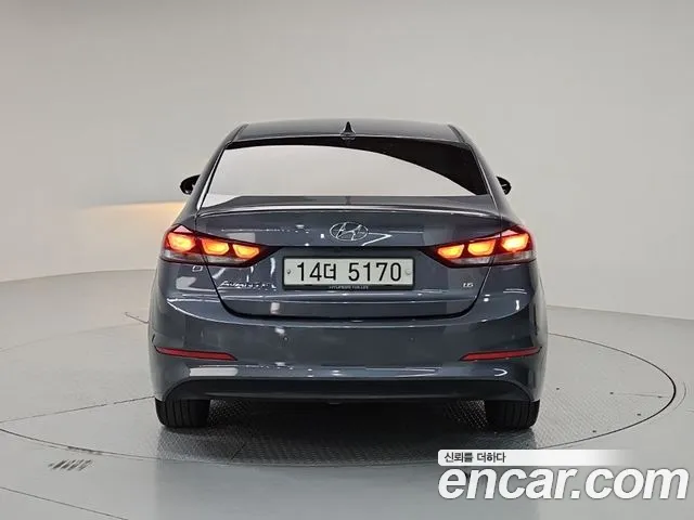 Hyundai Avante 2017 thumb 3