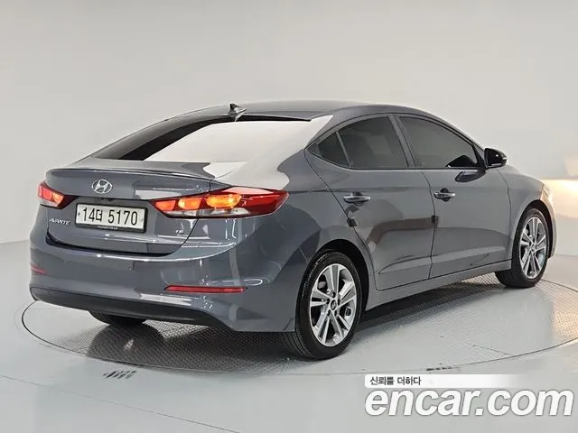 Hyundai Avante 2017 thumb 4
